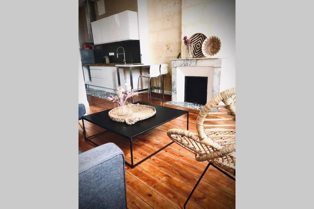 Au Coeur De Libourne Apartment ภายนอก รูปภาพ